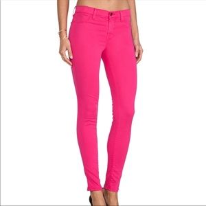 SUMMER SALE‼️J Brand Wildflower Super Skinny Jeans